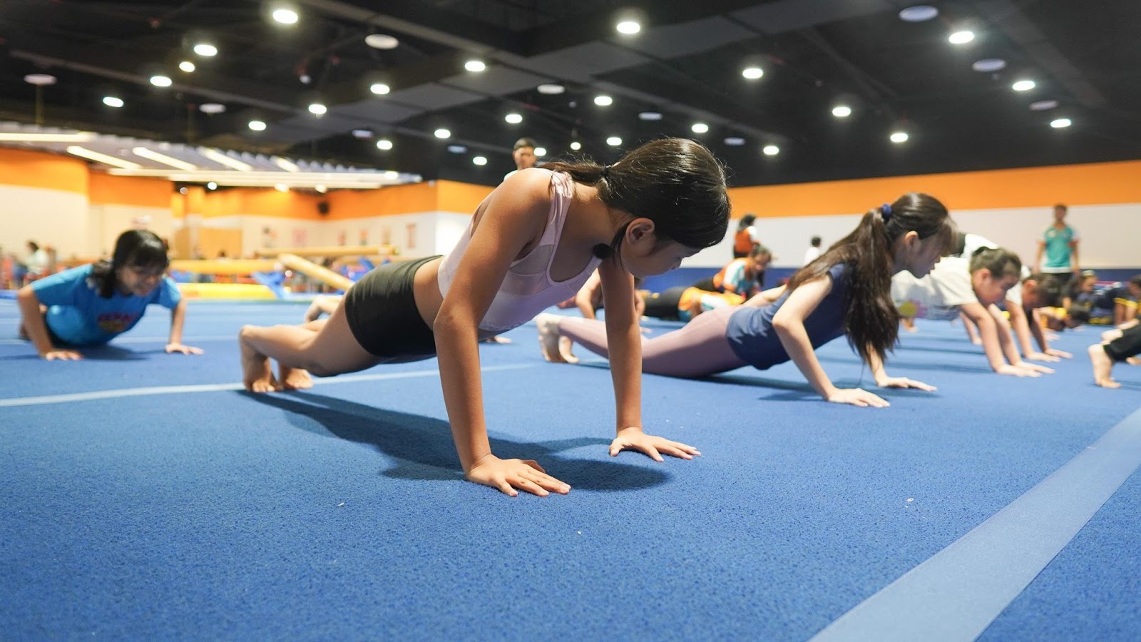 Dada - Incline Push-Ups