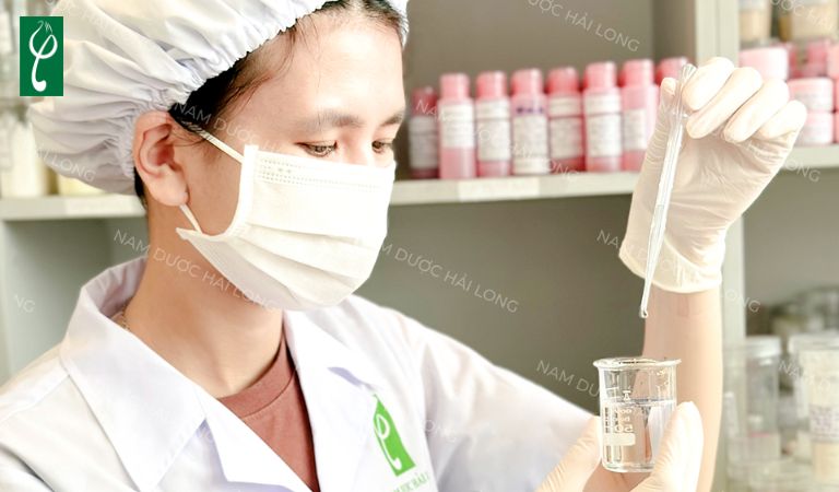 Nam dược Hải Long gia công nước hoa hương thơm nhẹ nhàng giá tốt