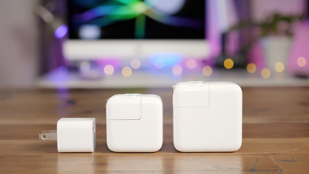 Battle of 20W vs. 30W Charger for iPhone 14