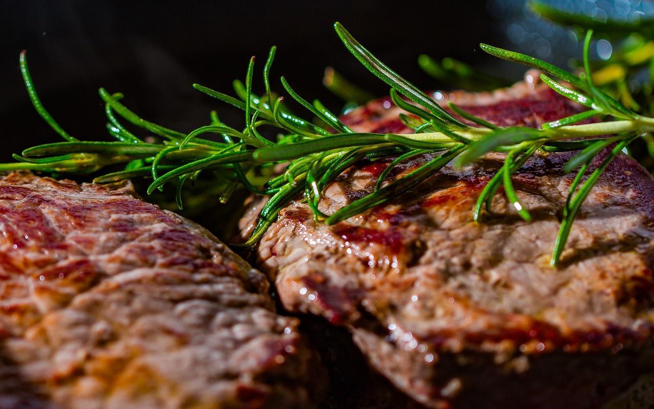 Chimichurri Skirt Steak