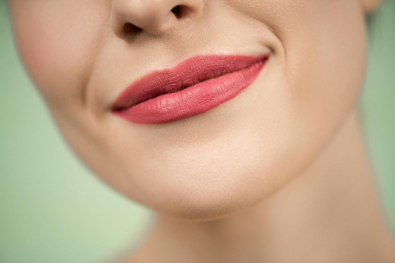 Achieve Flawless Skin with These Beauty Must-Haves
