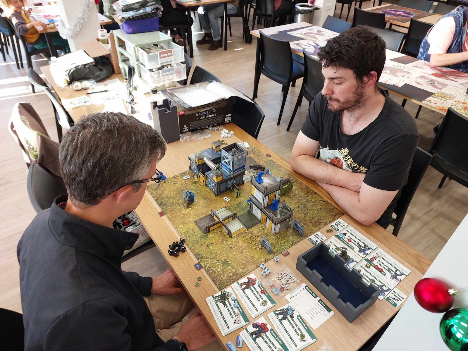 Players learning Halo Flashpoint at Hobby Lords Dunedin