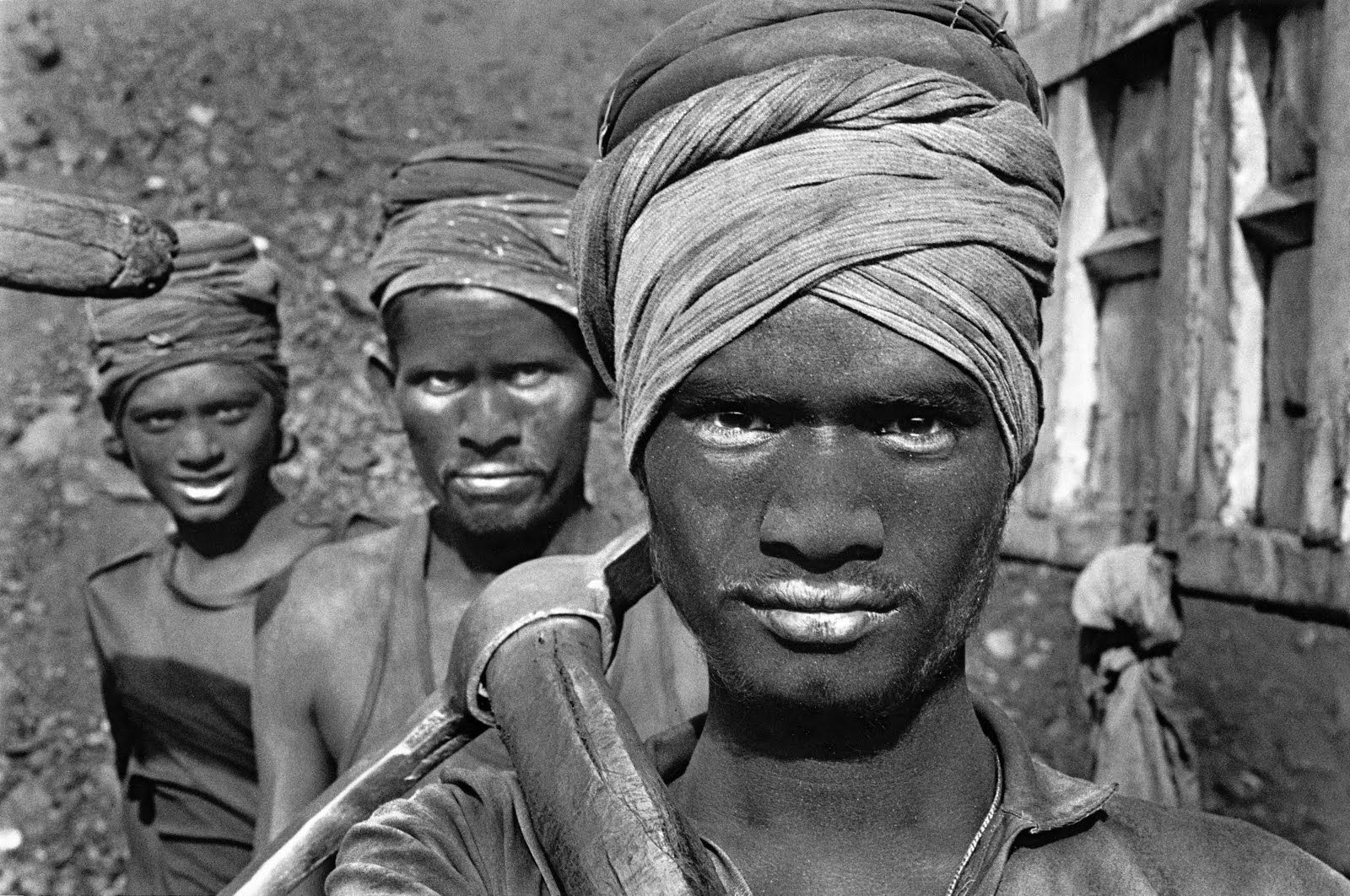 Fotografia “Trabalhadores”, de Sebastião Salgado - Foto: Divulgação/Sebastião Salgado