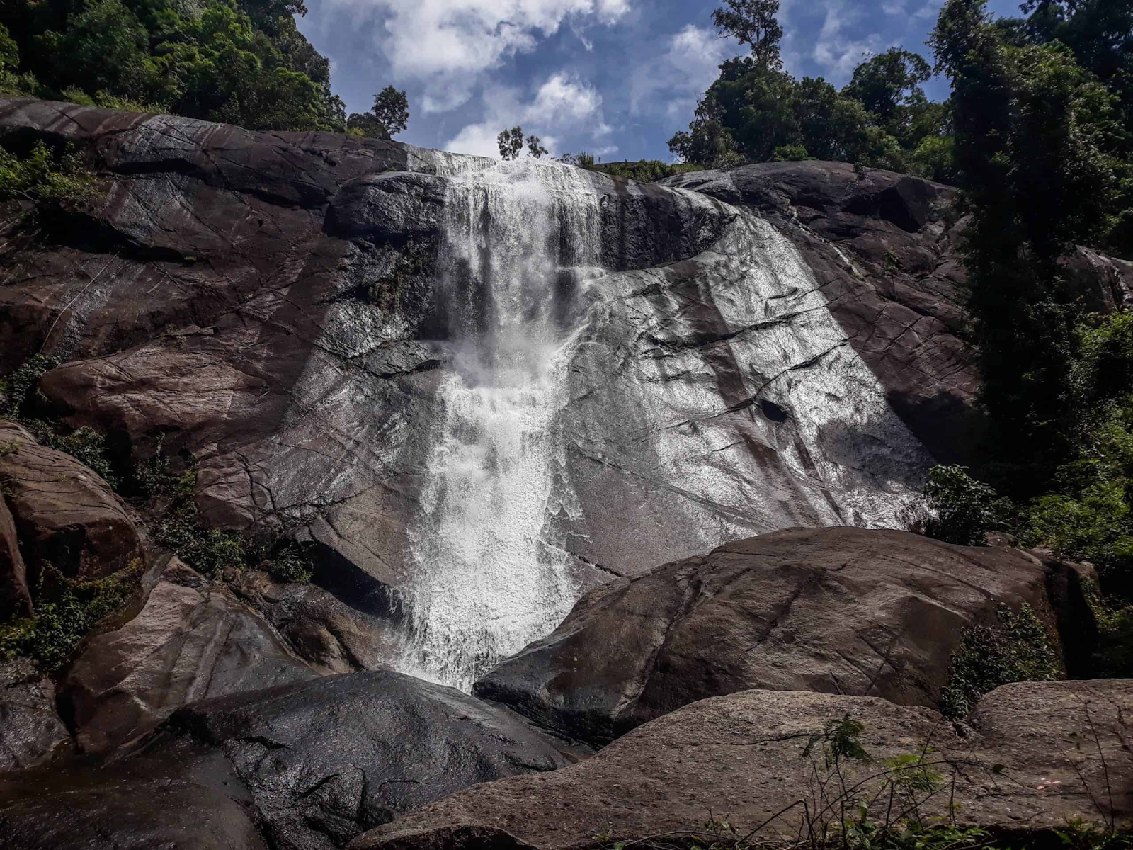 free things to do in langkawi Seven Wells Waterfal