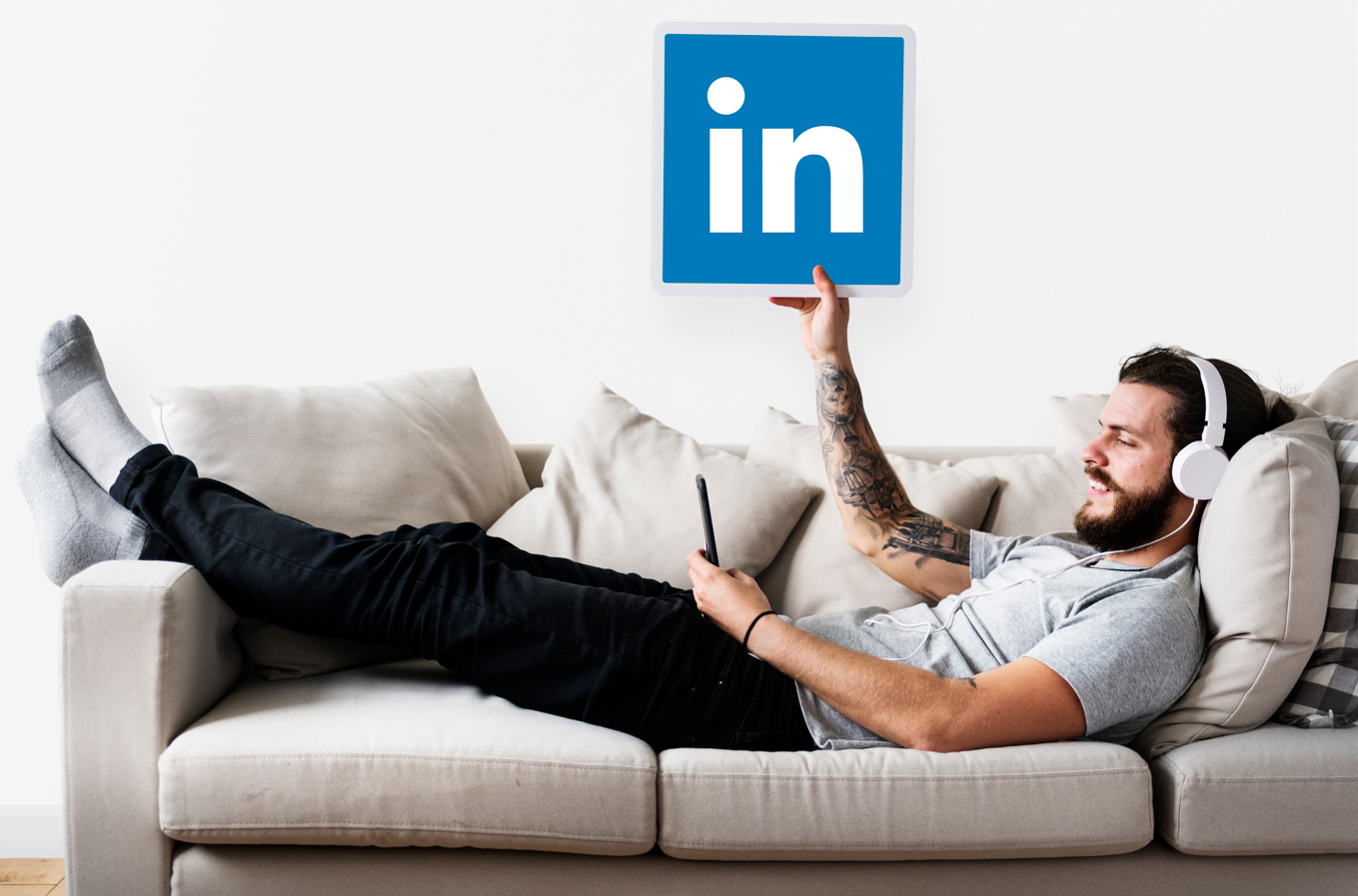 Як поповнити рекламний акаунт Linkedin і чому реклама на платформі важлива для бізнесу?