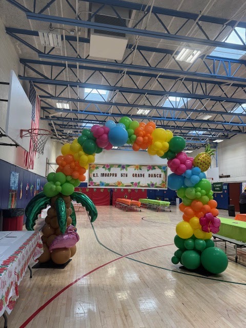 KT Murphy Fifth Grade Dance decorations