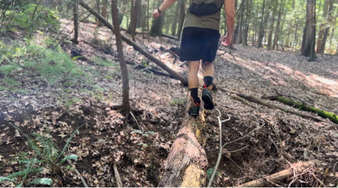 Testing the Midsole of the Quest 4 for comfort on trail