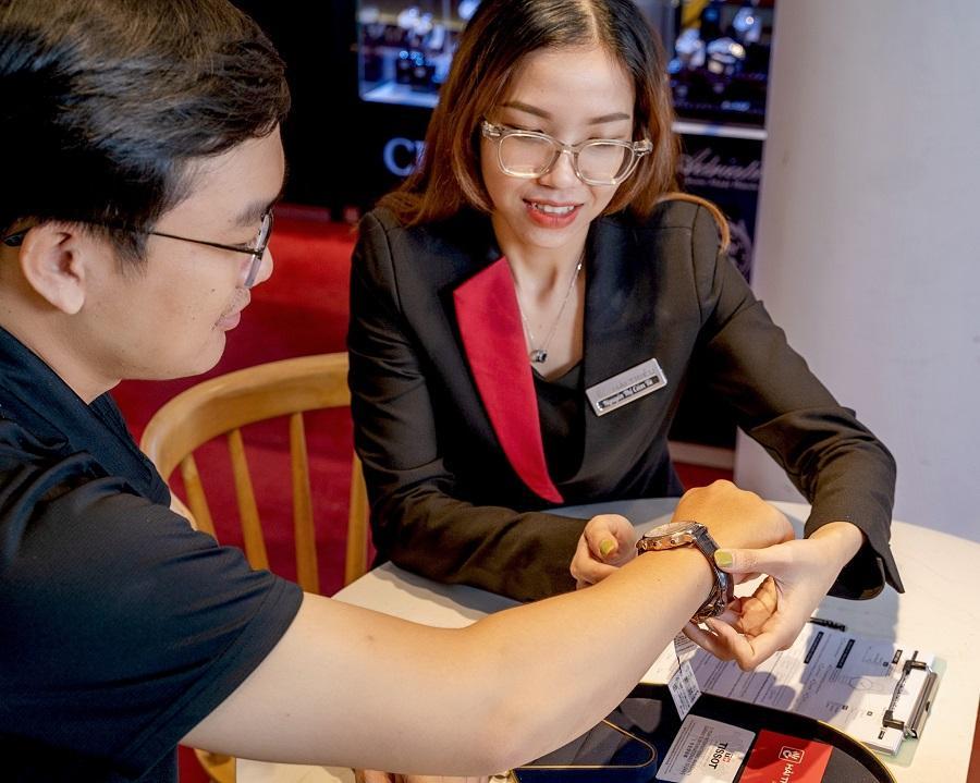 Cửa hàng bán đồng hồ đeo tay cao cấp - Đồng hồ Hải Triều