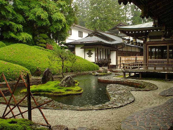 高野山温泉　福智院の庭園