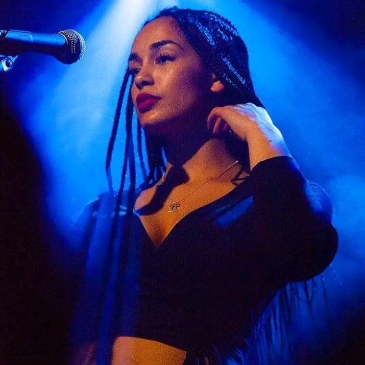 Jorja Smith photo 