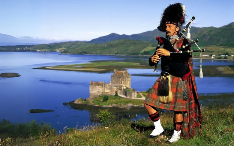 Top Traditional Kilts for Men