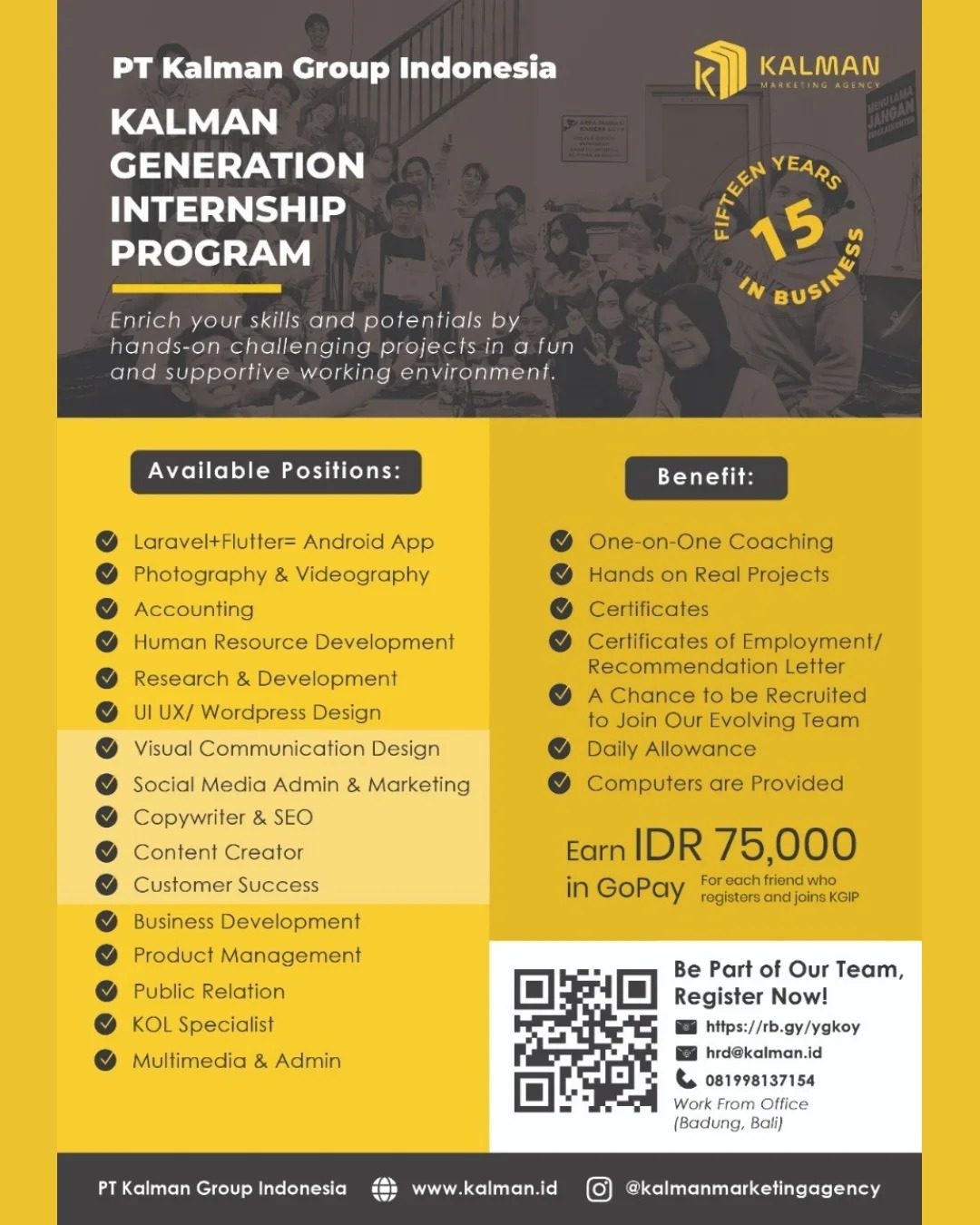 Level Up Skill & Karier: Kenapa Magang Kreatif Jadi Pilihan Mahasiswa Cerdas  Menghadapi dunia kerja modern tidak bisa hanya mengandalkan transkrip nilai. Mahasiswa yang cerdas menyadari bahwa pengalaman lapangan, portofolio aktual, dan pemahaman terhadap proses kerja nyata adalah kunci membangun karier. Karena itu, magang kreatif jadi pilihan strategis untuk mereka yang ingin unggul sejak di bangku kuliah. Alih-alih menunggu lulus baru mencari pengalaman, mahasiswa dari kampus besar seperti Institut Kesenian Jakarta, Institut Teknologi Sepuluh Nopember, dan Universitas Negeri Surabaya sudah mulai membangun jalur kariernya melalui magang kreatif. Mereka tahu bahwa industri kreatif menghargai bukti nyata, bukan sekadar potensi. Untuk mendukung proses ini, berbagai platform yang terhubung langsung dengan industri profesional kini tersedia. Bagi mahasiswa yang ingin mengasah kemampuan desain, magangdesaingrafis.com menjadi jalur yang tepat. Jika fokusnya pada pembuatan konten dan strategi komunikasi digital, magangcontentcreator.com menyediakan ruang belajar berbasis proyek. Sedangkan bagi yang ingin terlibat dalam pemasaran dan kampanye digital, magangdigitalmarketing.com membuka peluang keterlibatan nyata. Ketiga platform ini disupport langsung oleh pekerja.com dan menawarkan pengalaman magang yang bersentuhan langsung dengan proyek klien dan kebutuhan industri. Program magang kreatif ini tidak hanya fokus pada satu bidang, tapi membuka peluang lintas keahlian. Ada yang menekuni desain visual, ada yang masuk ke strategi digital marketing, dan ada pula yang membangun kemampuan storytelling lewat konten sosial media. Prosesnya bukan latihan semata, melainkan kegiatan kerja dengan standar profesional. Kampus-kampus seperti Institut Teknologi Bandung, Telkom University, Universitas Komputer Indonesia bahkan mendorong mahasiswanya mengikuti program ini sebagai bagian dari strategi persiapan kerja. Karena fleksibel dan bisa dijalankan secara remote, mahasiswa tetap bisa fokus kuliah sambil tetap produktif dalam proyek magang. Selama mengikuti magang kreatif, peserta dibimbing oleh mentor dari industri, diberikan evaluasi rutin, dan diarahkan untuk menghasilkan output yang masuk ke dalam portofolio. Hasilnya bukan hanya pengetahuan teknis, tetapi juga peningkatan dalam skill komunikasi, manajemen waktu, hingga kemampuan menyelesaikan masalah secara langsung. Mahasiswa yang menjalani magang semacam ini cenderung lebih percaya diri saat menghadapi wawancara kerja. Mereka punya bahan bicara, karya nyata, dan sudah terbiasa dengan ritme kerja industri. Itulah sebabnya banyak alumni program ini langsung mendapatkan peluang kerja, bahkan sebelum mereka lulus. Di era digital yang serba cepat, magang kreatif adalah langkah cerdas dan relevan. Bukan hanya soal pengalaman, tapi tentang kesiapan dan ketangguhan menghadapi dunia profesional yang kompetitif. Mahasiswa cerdas sudah memulainya. Bagaimana dengan kamu?