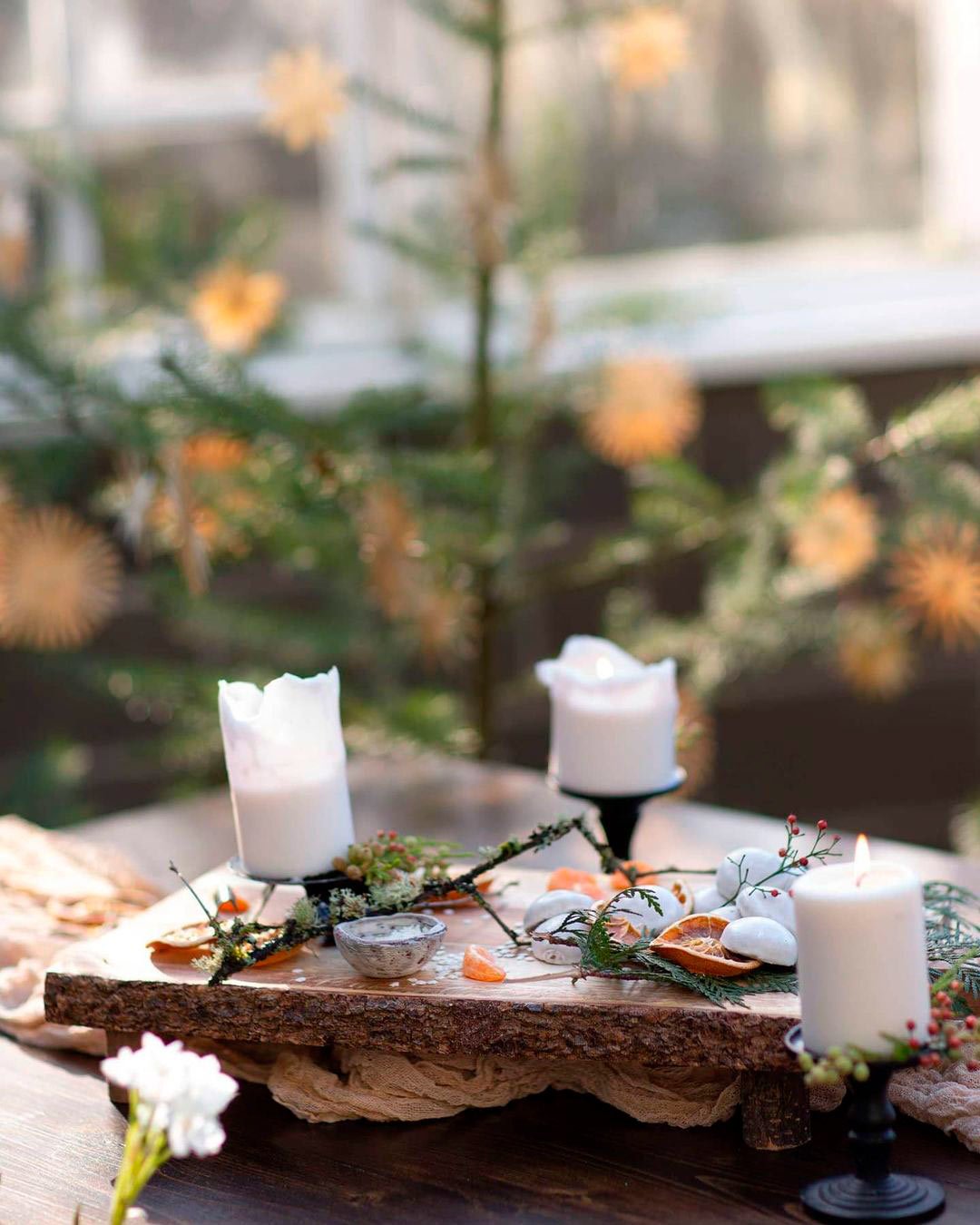 winter wedding decor wooden centerpiece