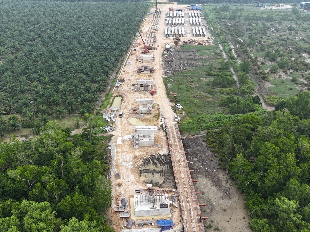 Jambatan Sungai Air Tawar