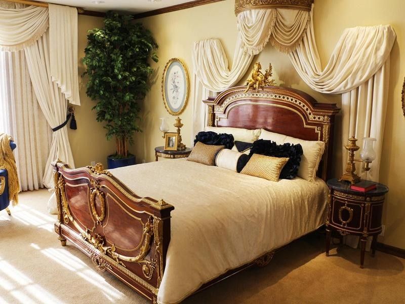 Wayne’s Bed