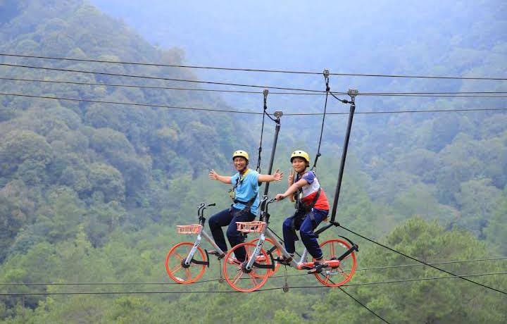   Nikmati Wahana Seru dan Pemandangan Alam di Taman Wisata Sevillage Puncak