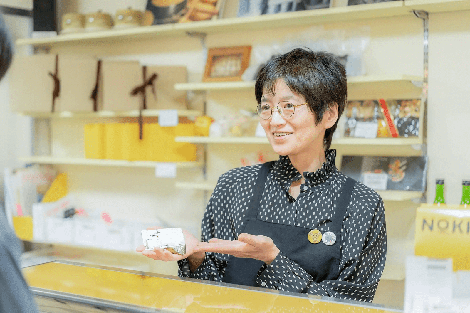 チーズの店コンテの店主