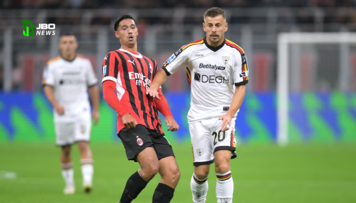 Milan đánh bại Lecce
