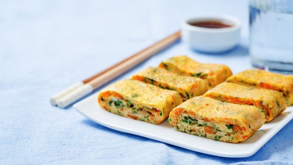 korean-food-korean-style-egg-rolls-with-health-factor-best-korean-food-for-the-health-wang-house-korean-cafe