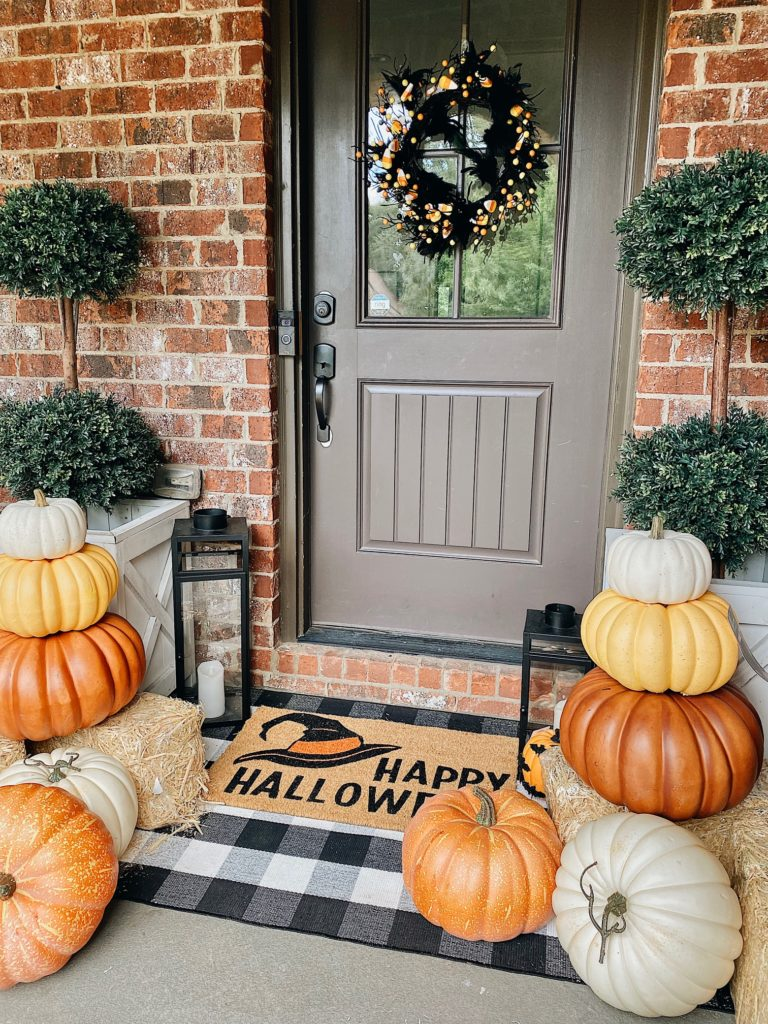 Fall-Themed Welcome Mats