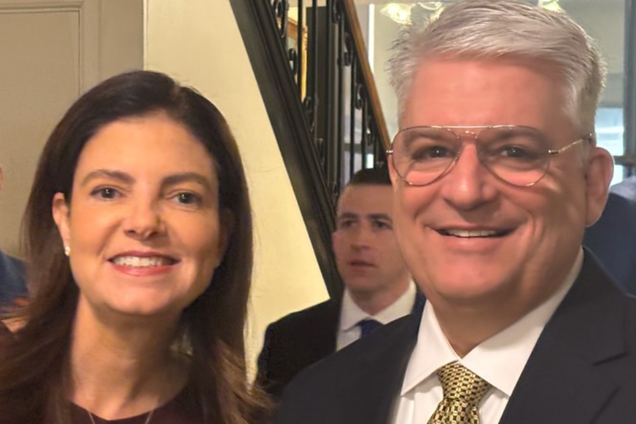 Kelly Ayotte Net Worth, Biography, Early Life, Education, Age, Height, Family, Relationship, Personal Life, Career, and More