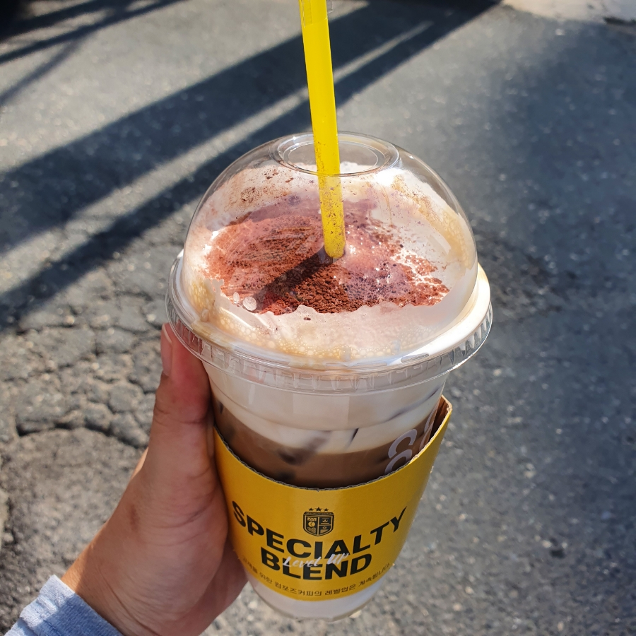 BTSのVが広告モデルのコンポーズコーヒーおすすめメニュー3選&#x203c;