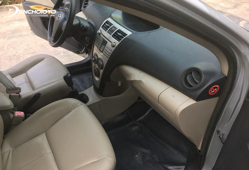 Nội thất Toyota Vios 2008 cũ