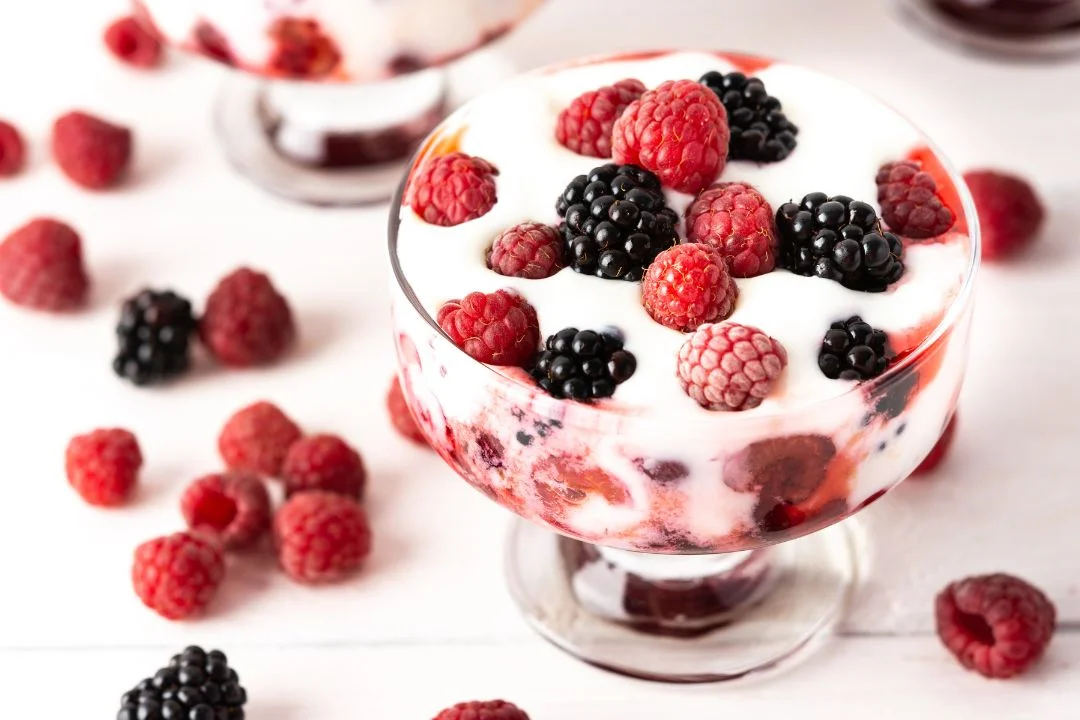 Yogurt with Berries