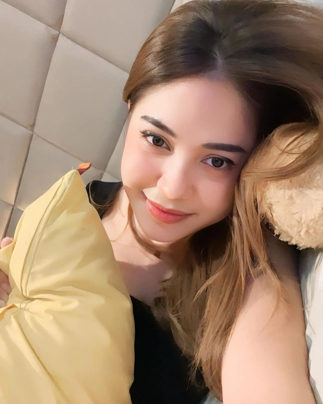 Gadis Seksi yang Membuatmu Tidak Bisa Mengalihkan Pandangan, gadis seksi, tidak bisa mengalihkan pandangan, cewek menggoda