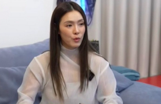 This contains an image of Kahi