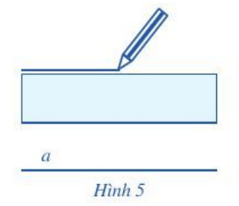 CHƯƠNG 6. HÌNH HỌC PHẲNGBÀI 1: ĐIỂM. ĐƯỜNG THẲNG1. ĐIỂMBài 1: Quan sát một phần sơ đồ khu vực Cố đô Hoa Lư (Hình 1), mỗi chấm nhỏ (màu đỏ) biểu thị vị trí của một địa danh. Hãy chỉ chấm nhỏ biểu thị vị trí Cố đô Hoa Lư và Tràng An.Giải nhanh:Cố đô Hoa Lư là điểm A.Tràng An là điểm D.Bài 2: Vẽ ba điểm A, B, CGiải nhanh:2. ĐƯỜNG THẲNGBài 1: Dùng bút và thước thẳng vạch trên trang giấy theo cạnh của thước. Nét vẽ được tạo ra gợi nên hình gì?Giải nhanh:Bài 2: Vẽ ba đường thẳng m, n, p.Giải nhanh:TH1: TH2: TH3:3. ĐIỂM THUỘC ĐƯỜNG THẲNG. ĐIỂM KHÔNG THUỘC ĐƯỜNG THẲNGBài 1: Thực hiện các thao tác sau:a) Vẽ một điểm A;b) Đặt thước thẳng sao cho cạnh thước đi qua điểm A. Vạch nét thẳng theo cạnh thước.Giải nhanh:Bài 2: Cho đường thẳng d (Hình 11)a) Vẽ hai điểm A, B thuộc đường thẳng d.b) Có thể vẽ được nhiều hơn hai điểm thuộc đường thẳng d hay không?Giải nhanh:a) b) Có thể Bài 3: a) Vẽ đường thẳng b.b) Vẽ điểm M thuộc đường thẳng b.c) Vẽ điểm N không thuộc đường thẳng b.Giải nhanh:4. ĐƯỜNG THẲNG ĐI QUA HAI ĐIỂMBài 1: a) Vẽ hai điểm A và B.b) Đặt cạnh thước đi qua điểm A và điểm B. Dùng bút vạch theo cạnh thước để vẽ đường thẳng đi qua hai điểm A và B (Hình 12).c) Có thể vẽ được bao nhiêu đường thẳng đi qua hai điểm A và B? Giải nhanh:c) Ta thấy chỉ có thể vẽ được một và chỉ một đường thẳng đi qua hai điểm A và B cho trước.Bài 2: Trong Hình 14 có những đường thẳng nào?Giải nhanh:MN, MP, NP5. BA ĐIỂM THẲNG HÀNGBài 1: Hình 15 là một phần sơ đồ đường xe buýt và các điểm đừng của xe mà hằng ngày bạn Đức đi đến trường. Các điểm dừng số 1, số 2, số 3 thuộc đường thẳng nào?Giải nhanh:Nếu các điểm A, B, C lần lượt biểu thị điểm dừng số 1, số 2, số 3BÀI TẬP