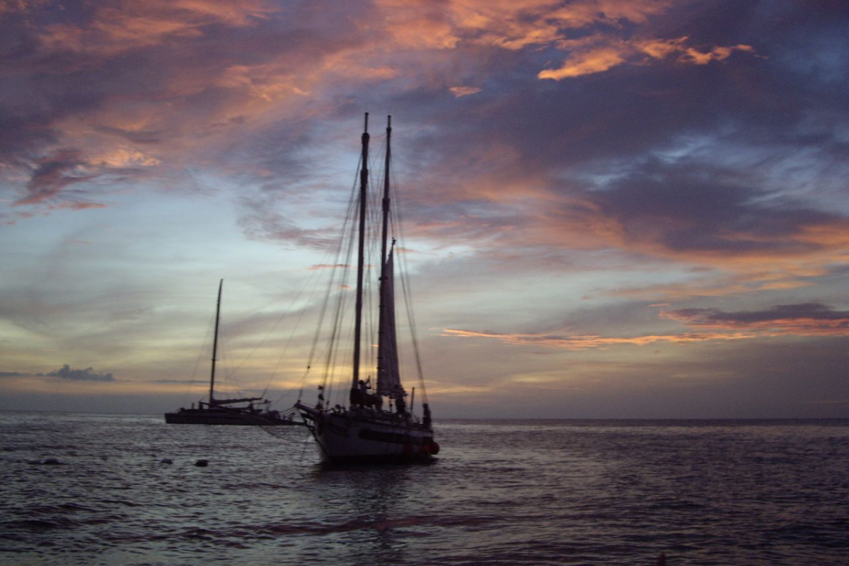 Sunset boat tour