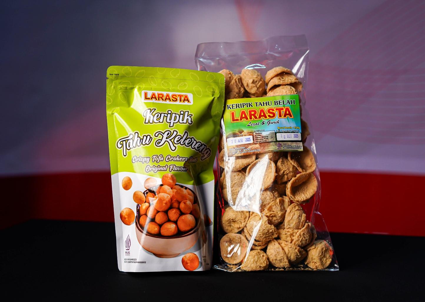 A bag of food on a table

AI-generated content may be incorrect.