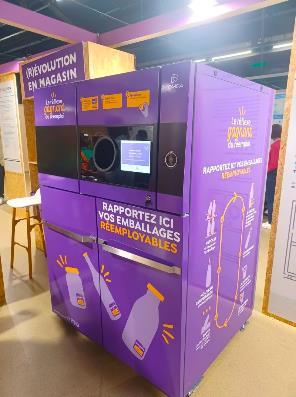 Une image contenant texte, boîte, intérieur, violet  Le contenu généré par l’IA peut être incorrect.