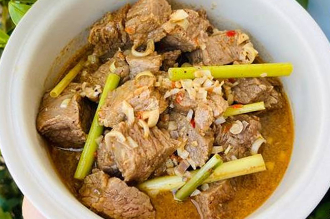 Bắp bò hầm gừng sả - Món ngon cho tiệc cưới chất lượng đảm bảo