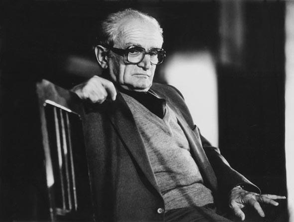 Валери Петров – "За хвърчащите хора" | Българска история