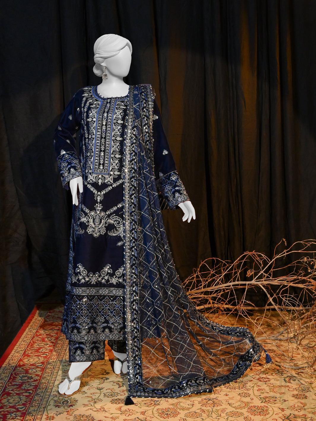 buy online unstitched velvet suits for women in Pakistan