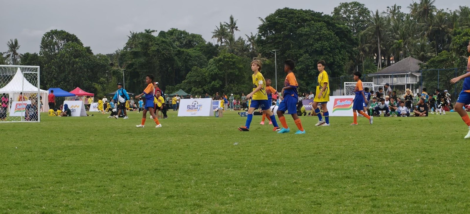 Akademi Sepak Bola Putra Dewa Malang