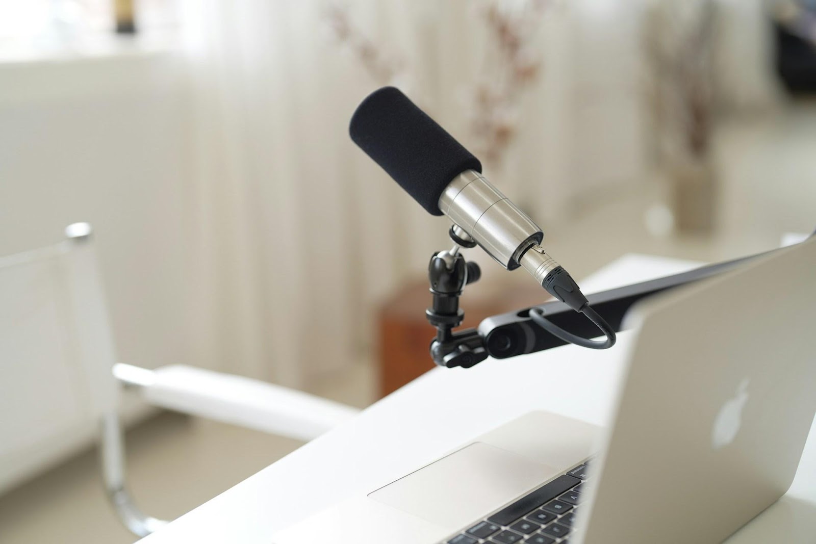 10 Must Have Gear for the Ultimate Streaming Setup