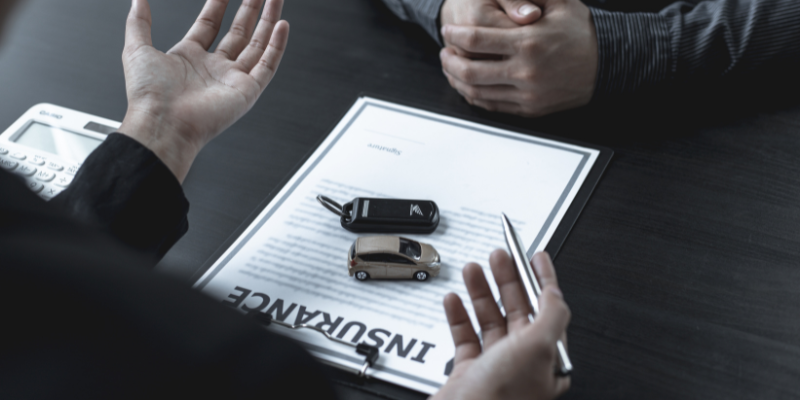 Client wondering what the time limits are to file a claim with the insurance company or her insurance agent.