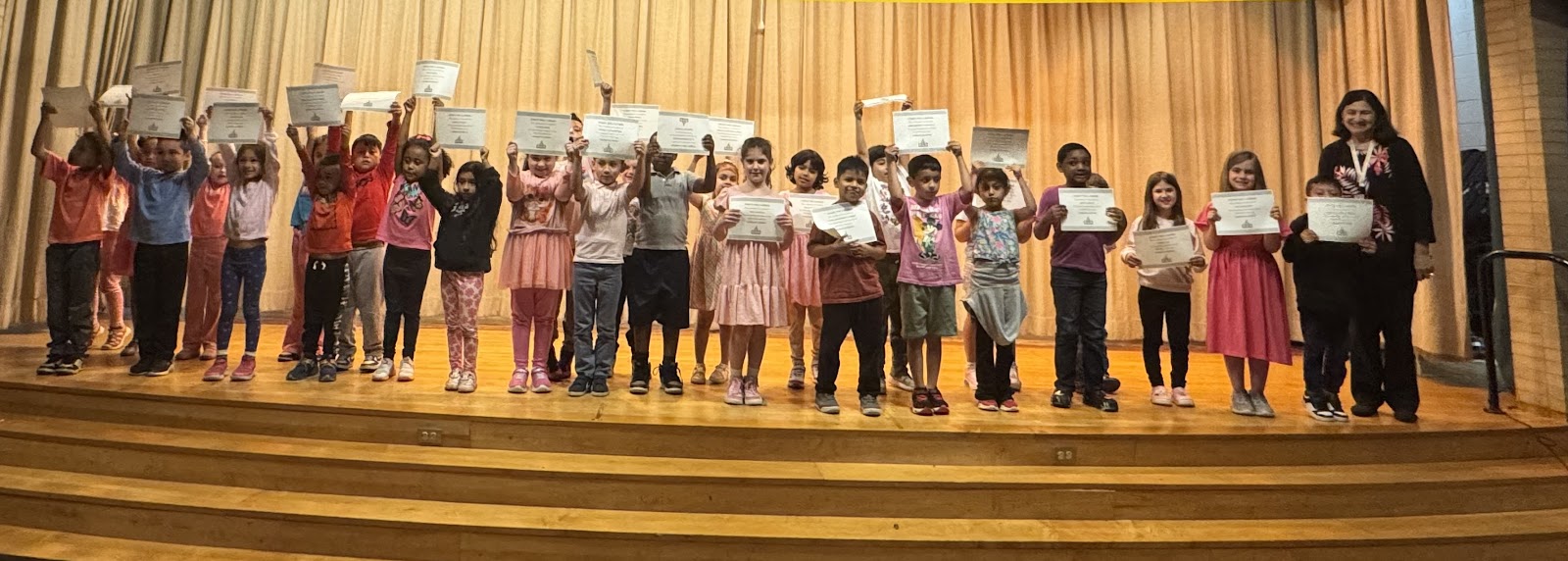 Hart students with their Strive for Five certificates
