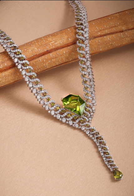 Stunning White Gold and Peridot gemstone Necklace |CKC Jewellery Store