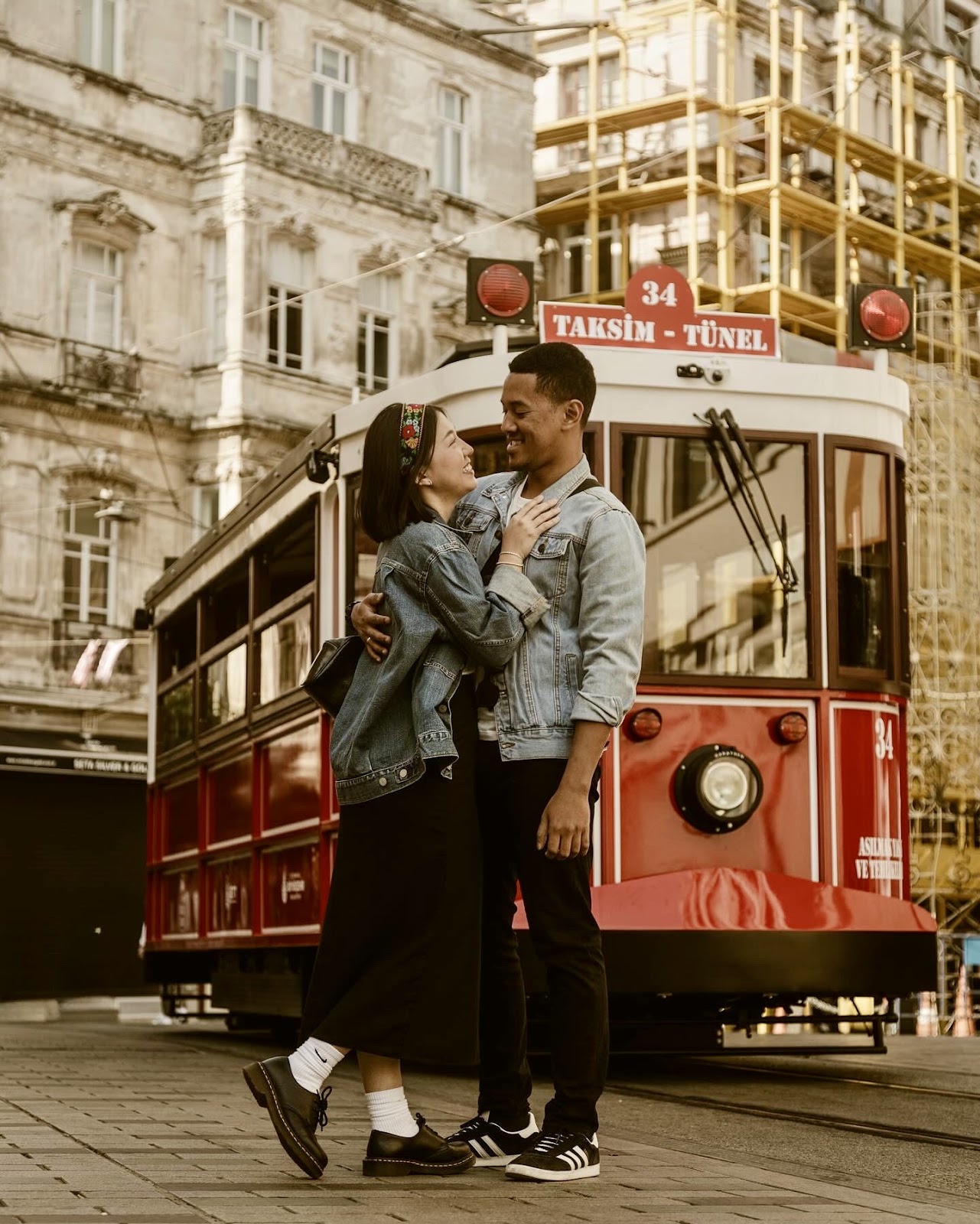 Moment of love captured forever in front of the famous Istanbul Red Train