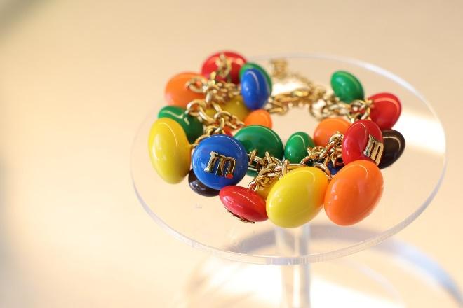 A bracelet of colorful candy

Description automatically generated with medium confidence