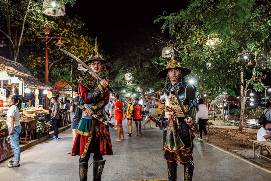 Experience the Ayutthaya Night Market