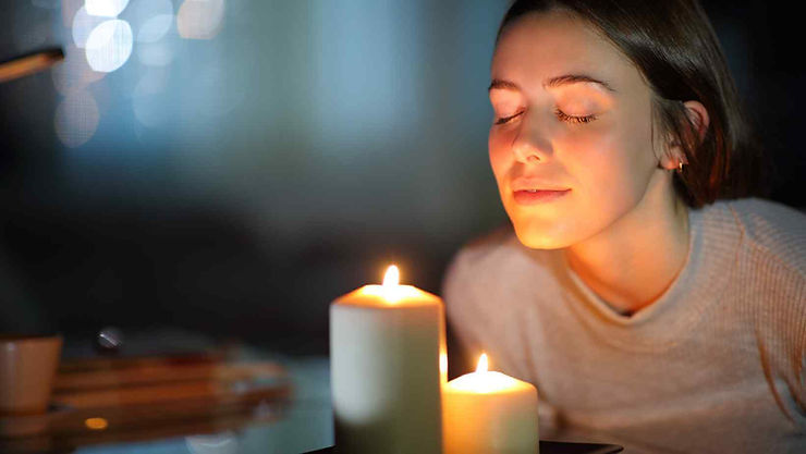Hetki mindfulnessia illalla tuudittaa kohti levollisempaa yöunta.