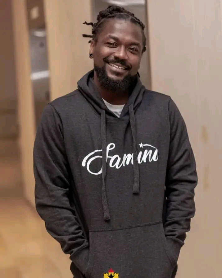 Samini photo 