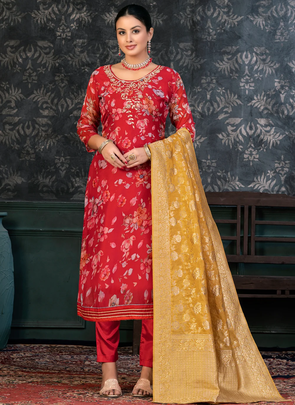Indian ethnic wear Classic Red and Gold
