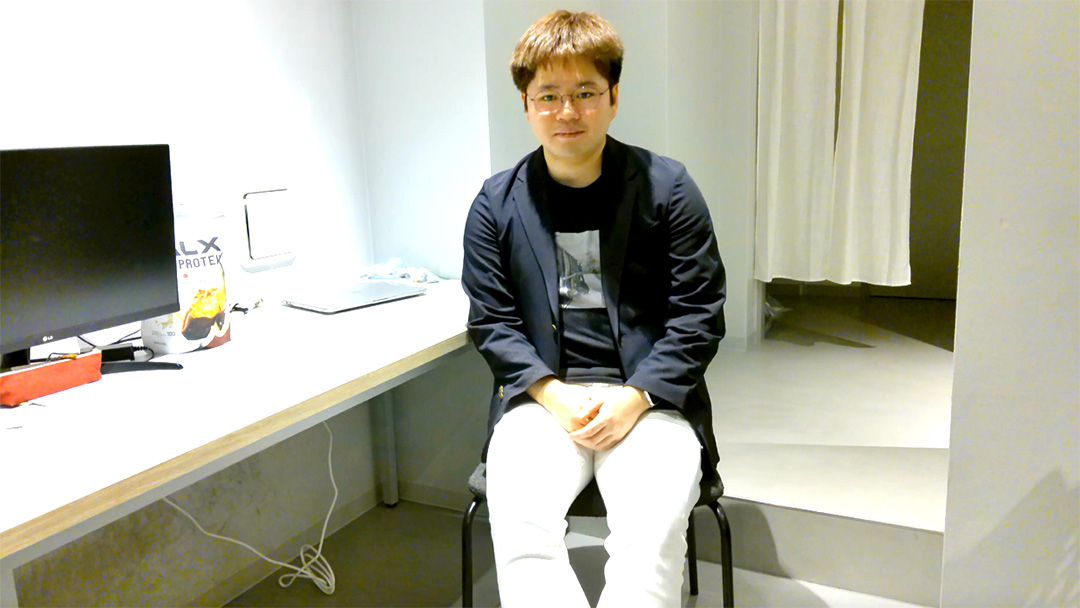 column_top_MineshimaArata.jpg