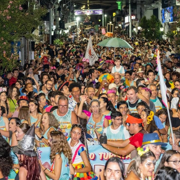 Foto do bloco de rua chamado bloco do turista em Socorro SP